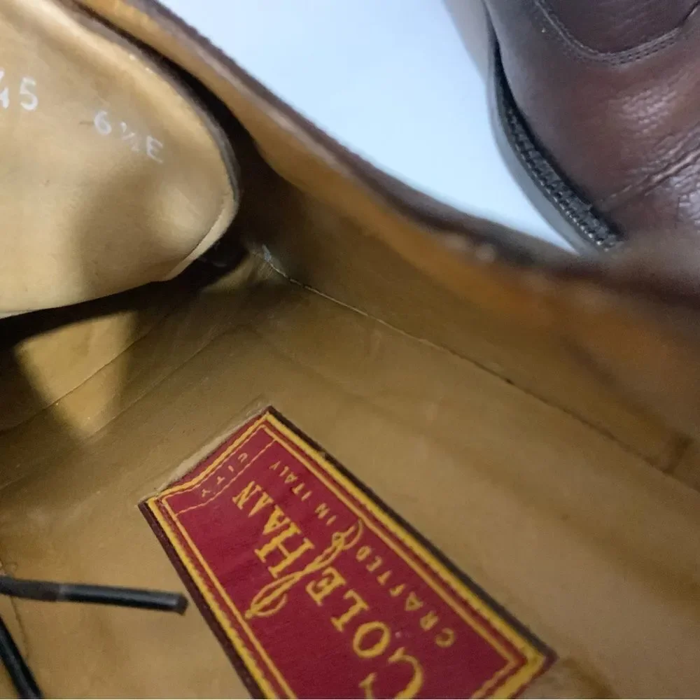 Cole  HAAN men’s shoes Oxford leather brown vibram soles 6.5 E made in Italy